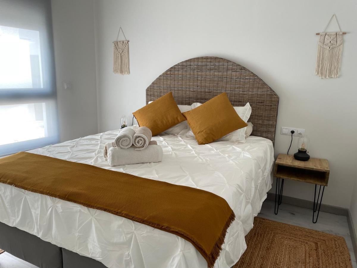 Apartamento De Lujo Con Piscina En ตาริฟา ภายนอก รูปภาพ